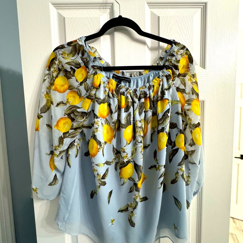 White House Black Market top